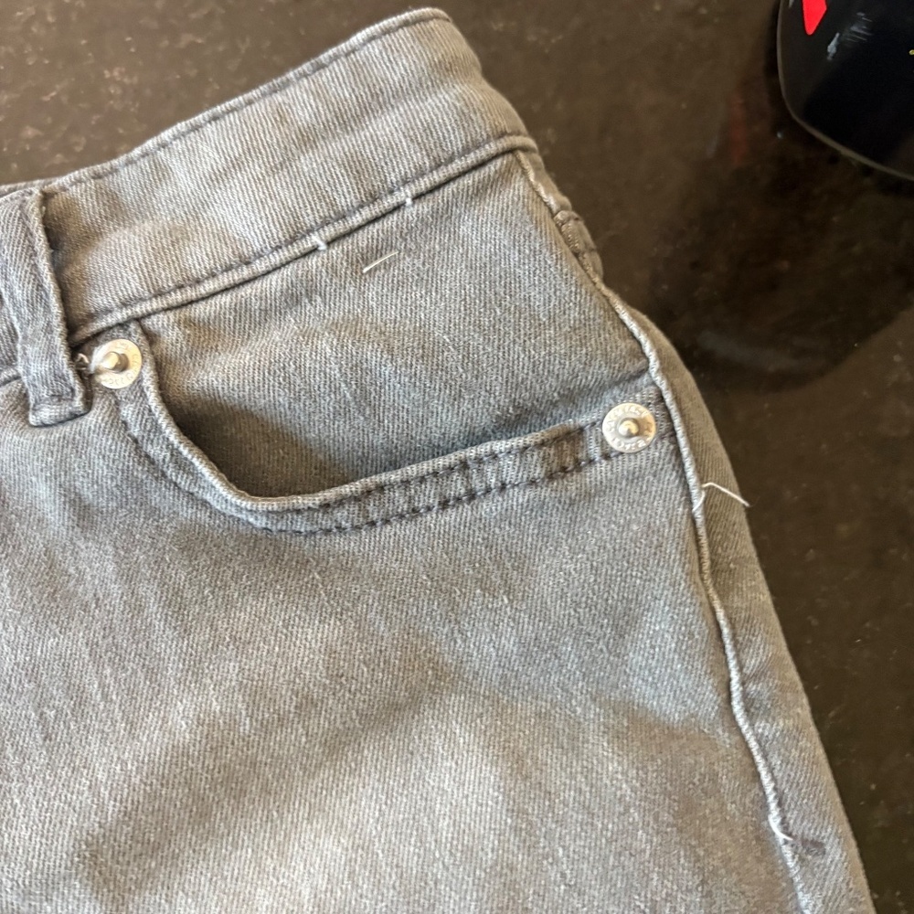 Girls' Cat & Jack Classic Frayed Hem Jean Shorts - Picture 10 of 15